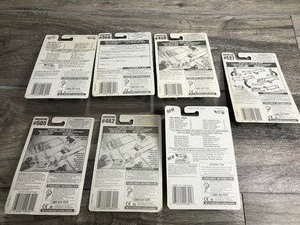 lot 143 image: 7 - Hot Wheels die cast 164 scale collectible cars in original packages