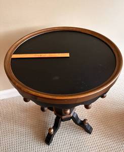 lot 7 image: Gothic Inspired Round Side Table