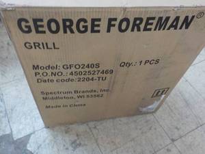 George Foreman Grill New in Box n...