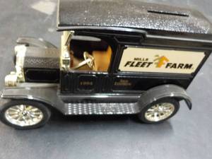 Mills Fleet Farm Truck Bank with Op...