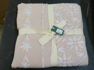 Lilac size FullQueen Dawson Duvet...