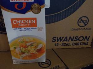12 - 32 oz Ctns Swansons Chicken B...