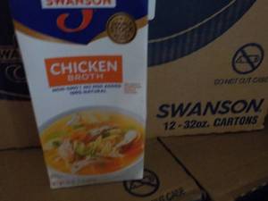 12 - 32 oz Ctns Swansons Chicken B...