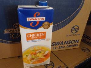 12 - 32 oz Ctns Swansons Chicken B...