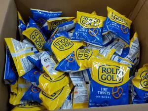 Case of Rold Gold Tiny Twists past...