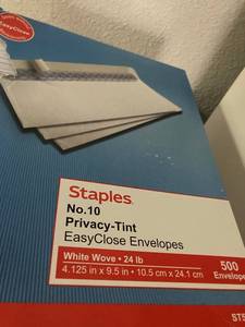 lot 121 image: Easy-Close #10 Envelopes