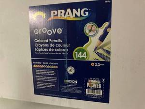 lot 131 image: Color Pencil Classpack