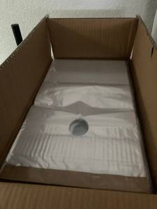 lot 118 image: Door Hanging Poly Bags