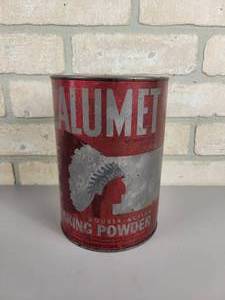 lot 310 image: Vintage CALUMET 5# Baking Powder Tin Can