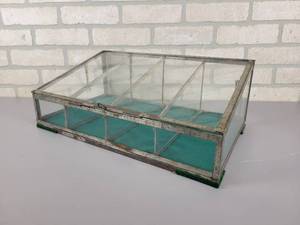 lot 316 image: Antique Glass Store Countertop Display Case