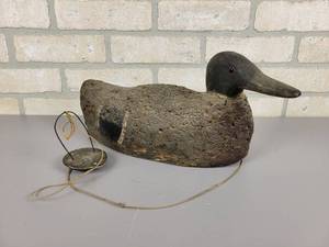 lot 324 image: Vintage Duck Decoy w Anchor