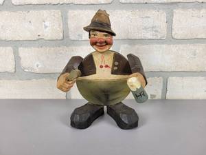 lot 479 image: Vintage ANRI Hand Carved Bottle Opener Figure - Tyrol, Germany