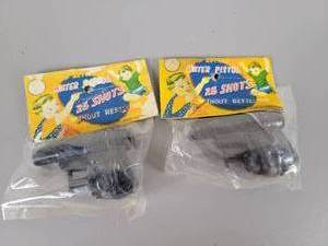 lot 431 image: (2) Vintage New Old Stock Water Pistols
