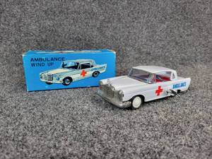 lot 354 image: Vintage Tin Litho Wind-Up Ambulance Toy in Original Box WORKS