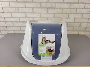 lot 1113 image: NEW - SoPhresh Jumbo Enclosed Litter Box - 23 x 19 x 19 - NO SHIPPING