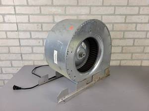 lot 1143 image: 3-Speed Squirrel Cage Blower - 110V - WORKS GOOD - NO SHIPPING