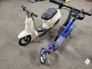 lot 1192 image: (2) Electric Scooters - Schwinn and Razor - Unknown Condition - NO SHIPPING