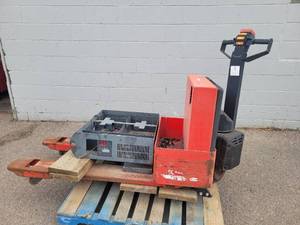 lot 1198 image: KALMAR AC Model WF45 24V Powered Pallet Jack - Unknown Condition - No Battery - NO SHIPPING
