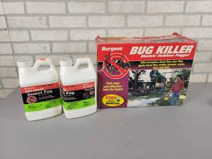 lot 1215 image: BURGESS Electric Outdoor Bug Fogger w (2) Bottles of Fogger - NO SHIPPING