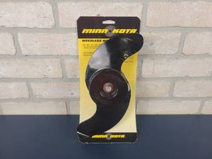 lot 1231 image: NEW - MinnKota Trolling Motor Prop - Model MKP-33