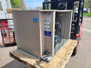lot 1250 image: HEATCRAFT BOHN AC Unit - Part No. 1258941-30 -  NO SHIPPING