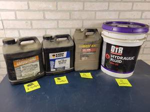 lot 1327 image: (5) Gallons of Oil - Hydraulic, 15w-40 and 20W - NO SHIPPING