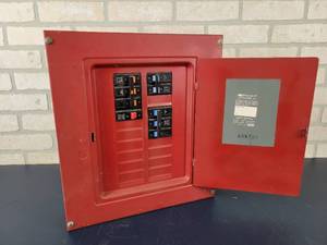 lot 1332 image: BRYANT 20-Space Circuit Breaker Panel - 3-Pole 60A & 15A, 2-Pole 50A and 1-Pole 20A