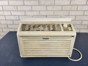 lot 1364 image: Haier 5000 BTU Window Air Conditioner - Model HWF05XCJ-L - NO SHIPPING