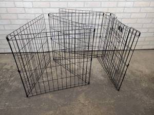 lot 1383 image: Pet Exercise Pen - (7) panels  24 x 24 each - NO SHIPPING
