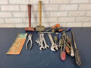 lot 1419 image: Stanley Dead Blow Hammer, Combination Wrenches, Adjustable Wrench and More