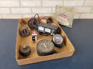 lot 1420 image: Assorted Gauges and More