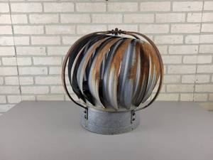 lot 526 image: Vintage Galvanized Vent Turbine - Approx. 19 Tall x 24 Diameter Overall - NO SHIPPING