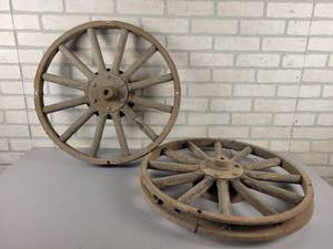 lot 565 image: (2) 22 Antique Wood Spoke Wheels - NO SHIPPING