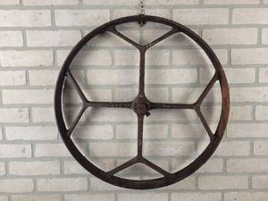lot 586 image: Large Antique Cast Iron Wheel - Approx. 23 Diameter x 2 Wide - NO SHIPING