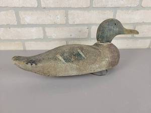 lot 609 image: Antique Solid Wood Carved Duck Decoy - Approx. 17 Long