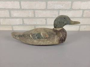 lot 613 image: Antique Solid Wood Carved Duck Decoy - Approx. 17 Long
