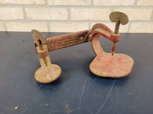 lot 1461 image: Vintage Rapid-Vulcanizer Model M-2 Tire Patch Tool - Cast Iron