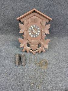 lot 647 image: Vintage German Cuckoo Clock - Untested - Measures 11 x 5 x 15