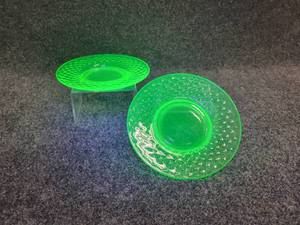 lot 663 image: Pair of Uranium Glass Dessert Plates - Approx. 6 diameter
