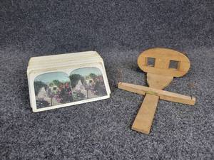 lot 666 image: Stereoscope Viewer and 100 Stereoscope Cards - Mostly Japanese People & Landscapes, Full Color