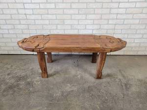 lot 708 image: Beautiful Carved Mahogany Jaguar Bench - NO SHIPPING