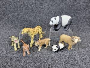 lot 724 image: Lot of (7) Wild Animal Figures, some Schleich - Cheetah, Pandas, Ram, and More