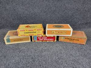 lot 736 image: Lot of (5) Cigar Boxes