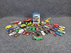 lot 737 image: Lot of Toy Cars - Matchbox, Hot Wheels, Corgi, and More
