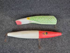 lot 795 image: Pair of Carved Wood Fishing Lures