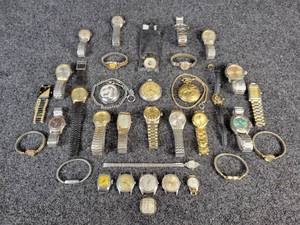 lot 832 image: Lot of 30 Vintage Mens & Womens Watches, Watch Faces, and Pocket Watches. Includes a Rolex