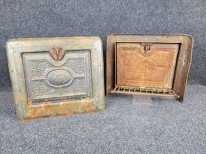 lot 889 image: Pair of Antique AR Oven Doors with Grates