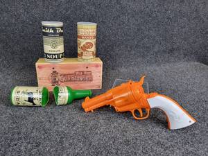 lot 909 image: Wild West Gun Slinger Electronic Target Shooting Set - Tested and WORKS