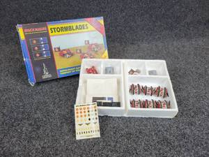 lot 913 image: Citadel Miniatures - Warhammer Space Marine Stormblades - 1993