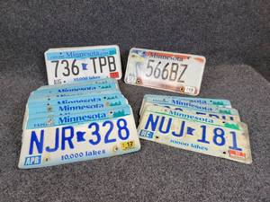 lot 965 image: Lot of Minnesota License Plates - 10 Pairs, 4 Singles